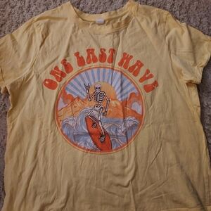 Vib N' One Last Wave Womens Top